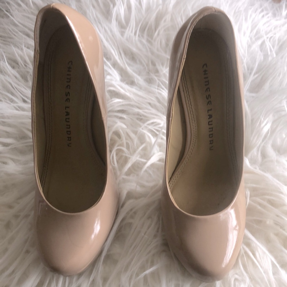 Gently used shoes.
